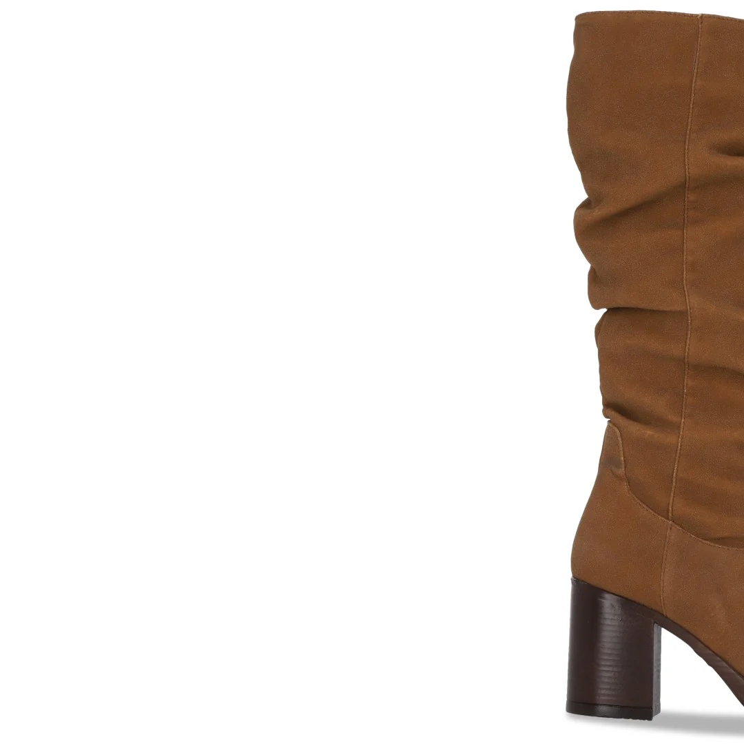 BOTA TACÓN CORRUGADA COLOR MIEL 01808 - Image 2