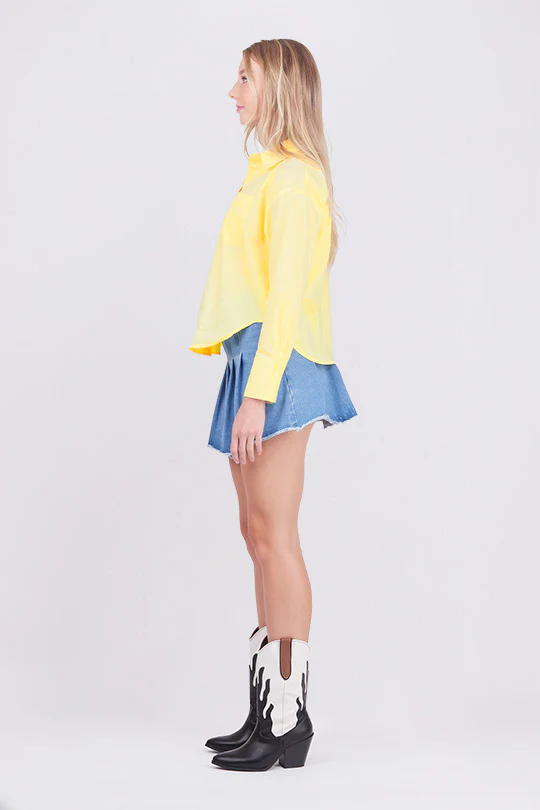 CAMISA AMARILLA CON BOLSILLOS - Image 3