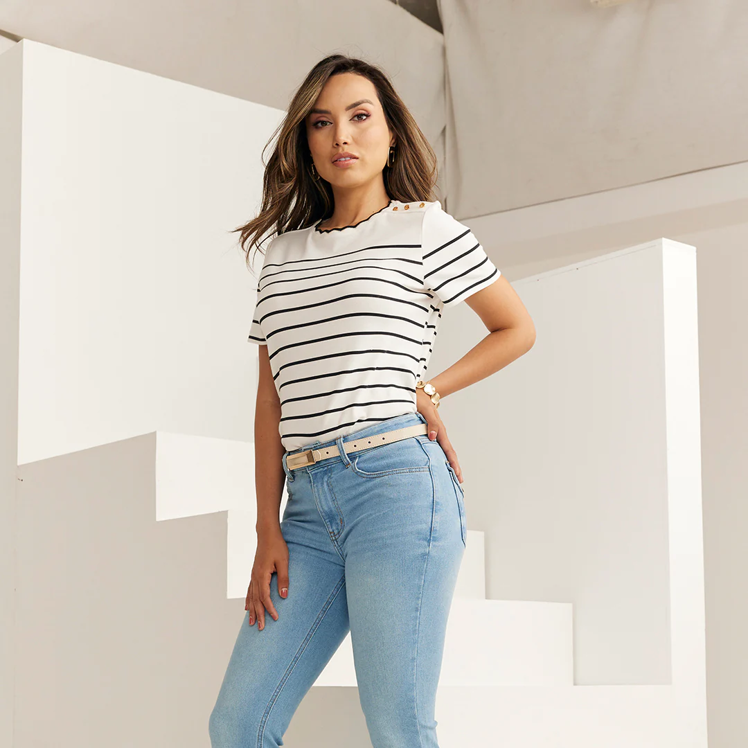 JEANS ACAMPANADO CON BOLSILLO MEZCLILLA 51094 - Image 3