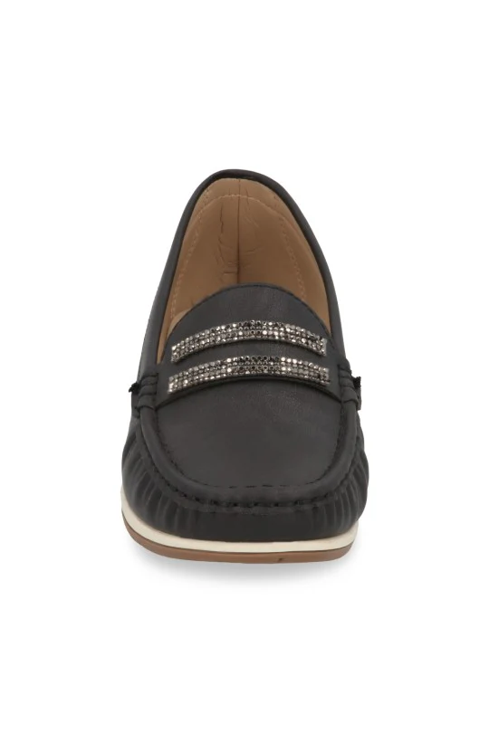 MOCASIN NEGRO CON CUÑA Y APLICACIÓN 71219 - Image 3
