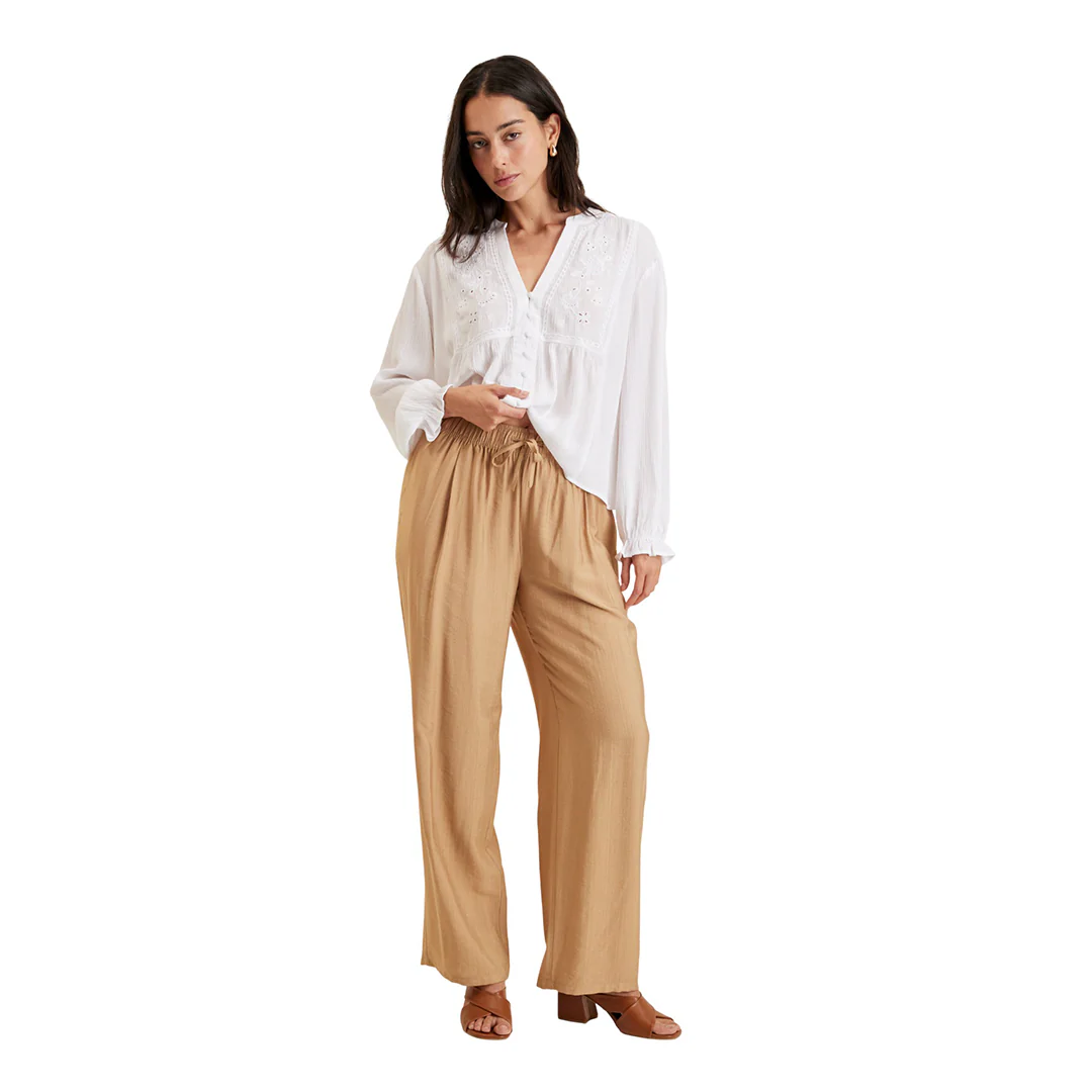 PANTALÓN BEIGE CORTE RECTO 97859