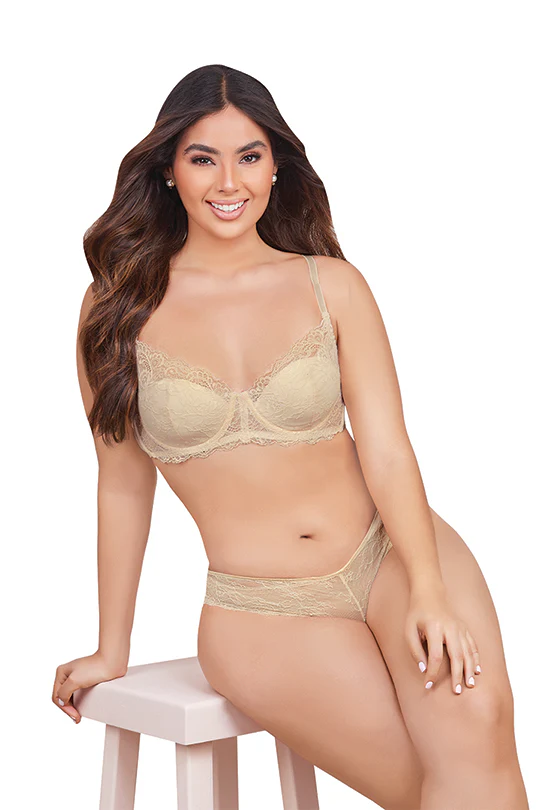 PANTY IVORY CON ENCAJE 82108