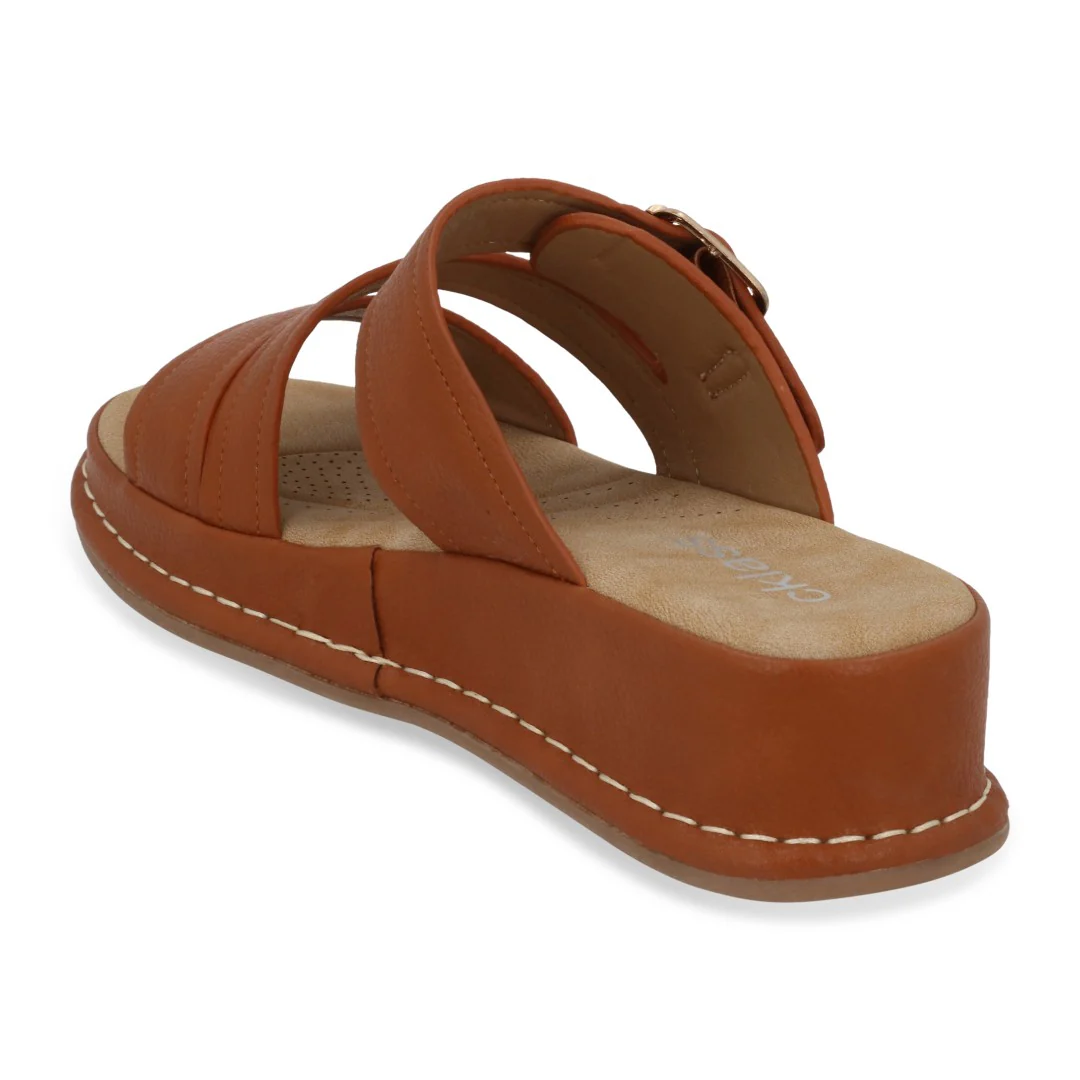 SANDALIA DE PISO MUJER MIEL CON HEBILLA 70469 - Image 3