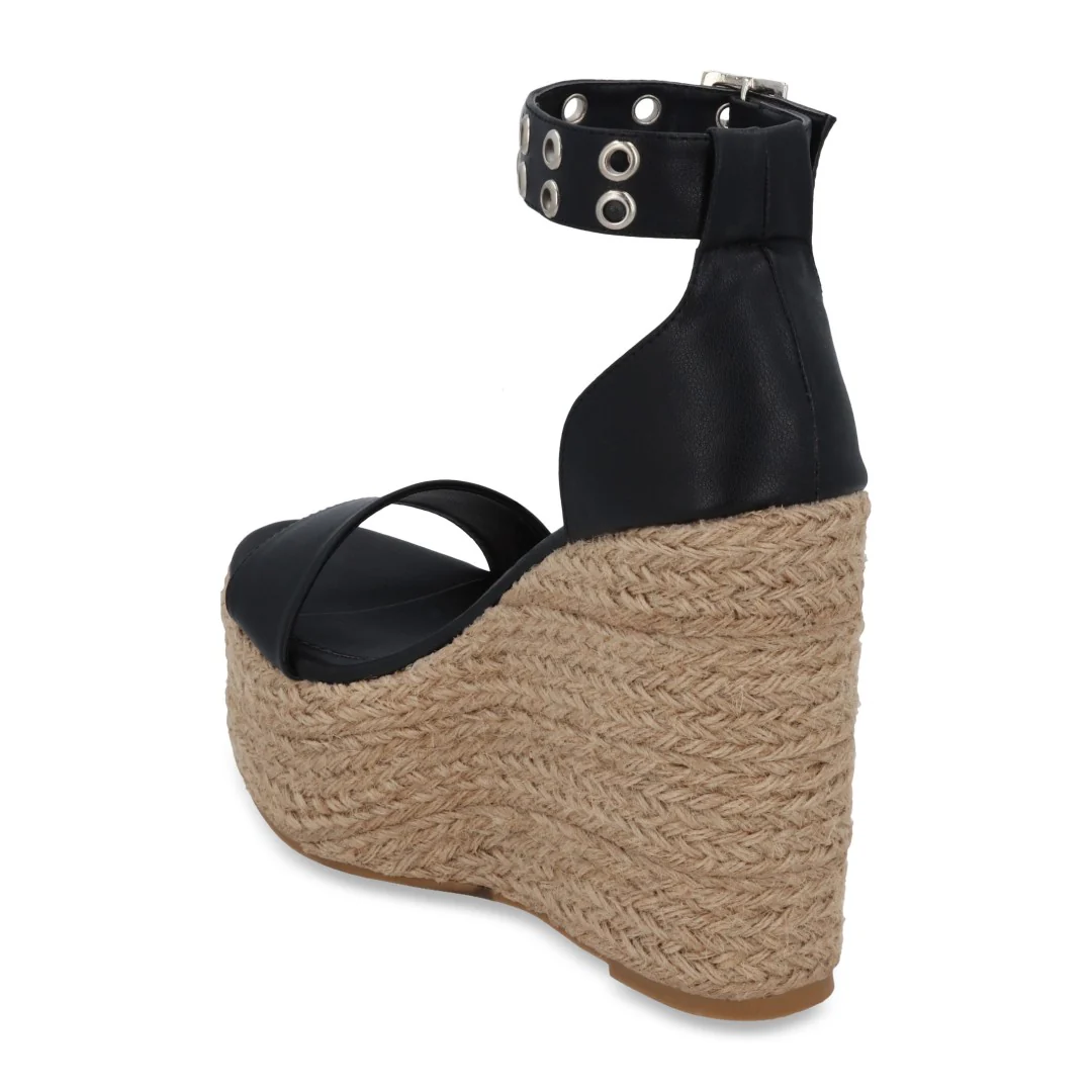 SANDALIA DE PLATAFORMA NEGRO CON OJILLOS 25106 - Image 4