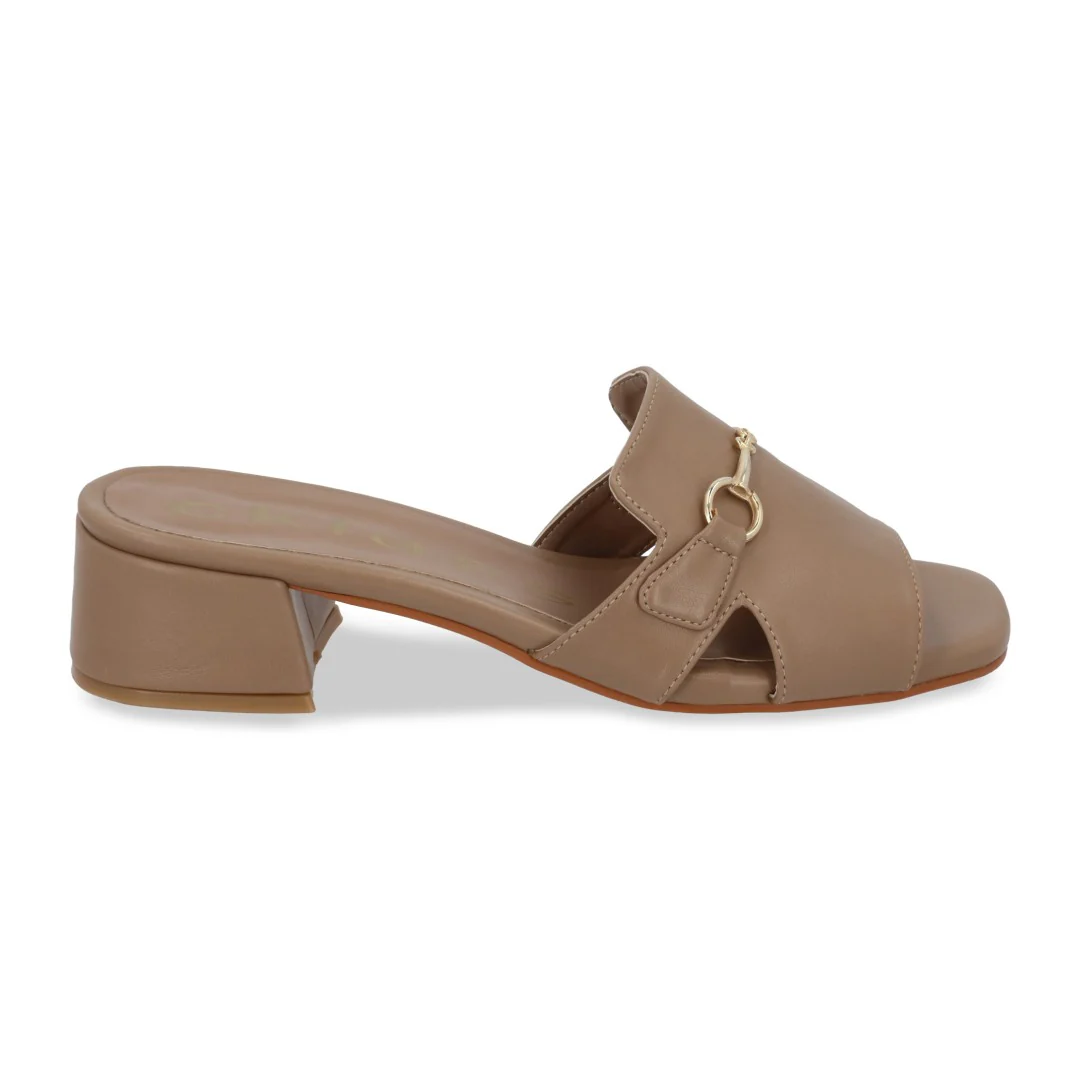 SANDALIA DE TACÓN BEIGE DESTALONADA 32230 - Image 2