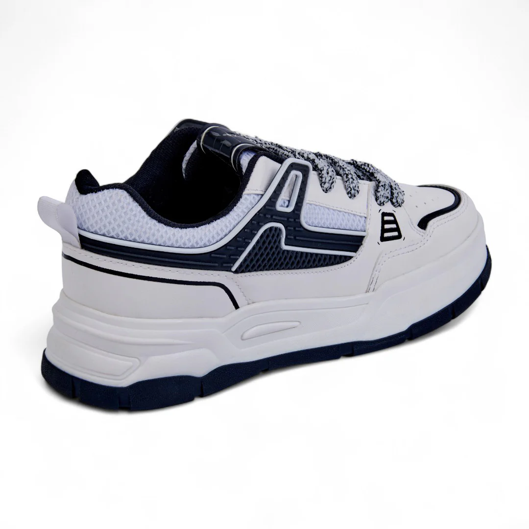 TENIS DE PISO BLANCO CON CINTAS Y DETALLE EN NEGRO 03931 - Image 3