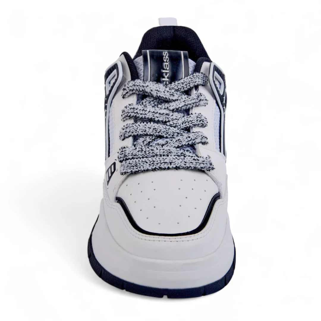 TENIS DE PISO BLANCO CON CINTAS Y DETALLE EN NEGRO 03931 - Image 4