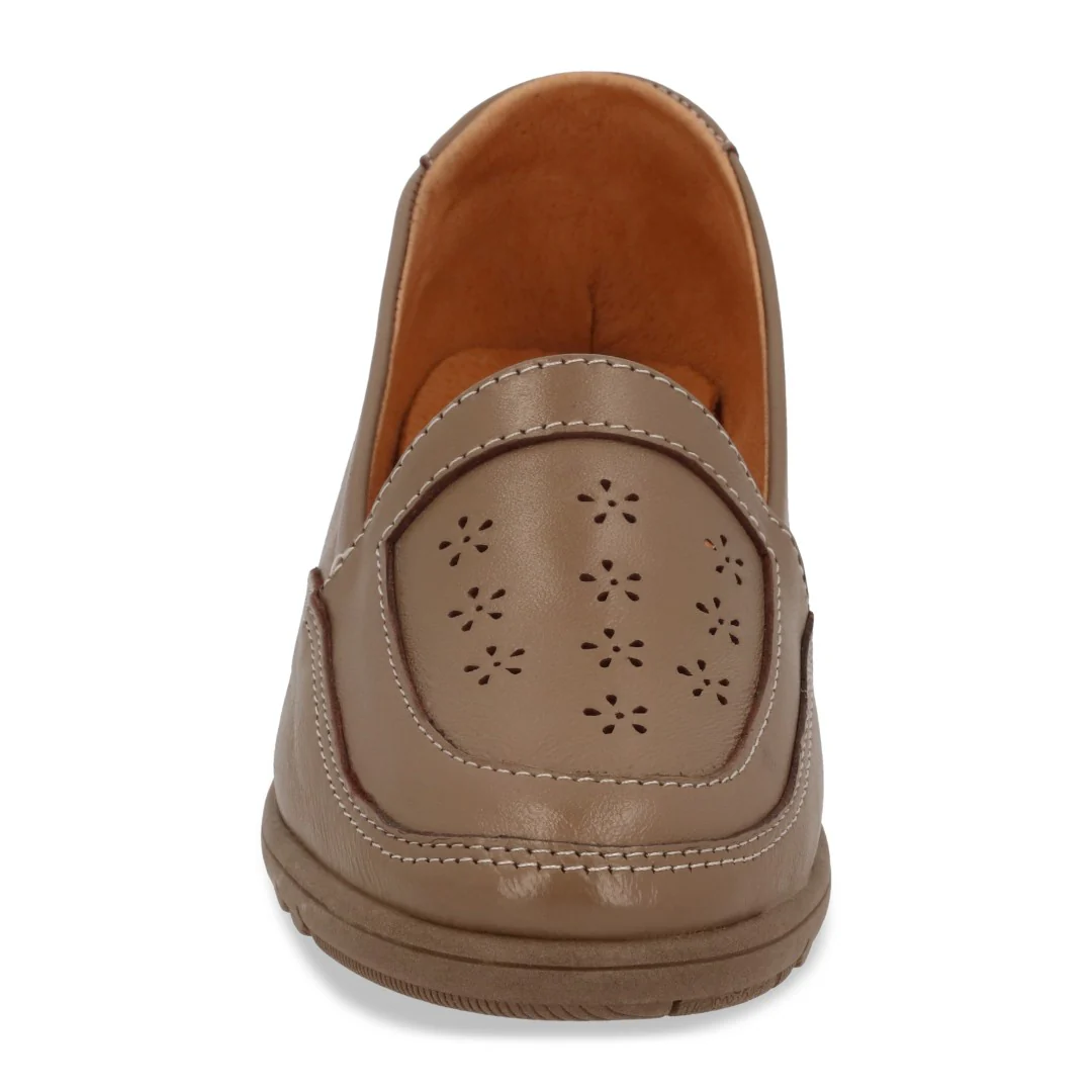 ZAPATO DE PISO MUJER BEIGE CON CORTE LÁSER 36343 - Image 4